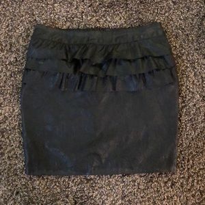 Faux leather ruffled skirt